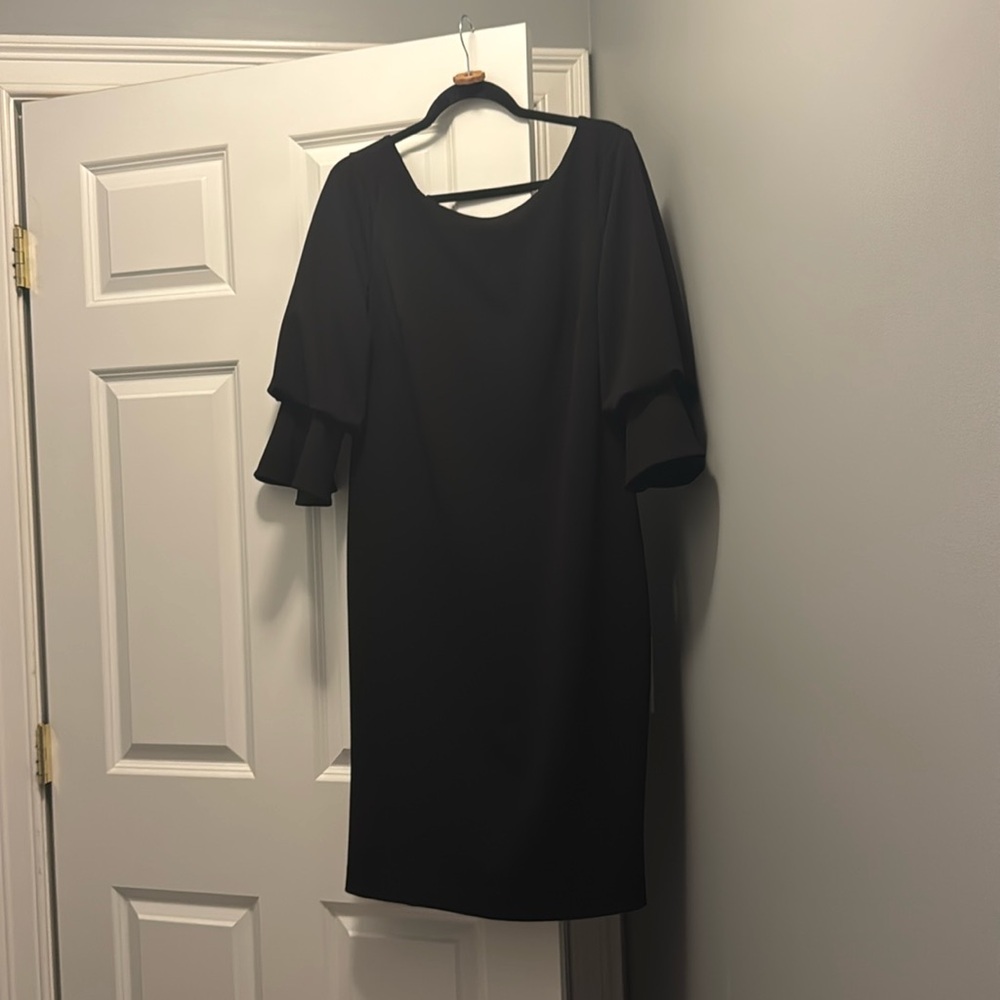 Calvin Klein black bell sleeve midi dress size 14